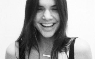 Kendall é só sorrisos (Reprodução/Instagram)