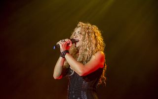 BARCELONA, SPAIN - SEPTEMBER 06:  Shakira performs on stage during the concert of Mana at Palau Sant Jordi on September 6, 2015 in Barcelona, Spain.  (Photo by Xavi Torrent/WireImage)