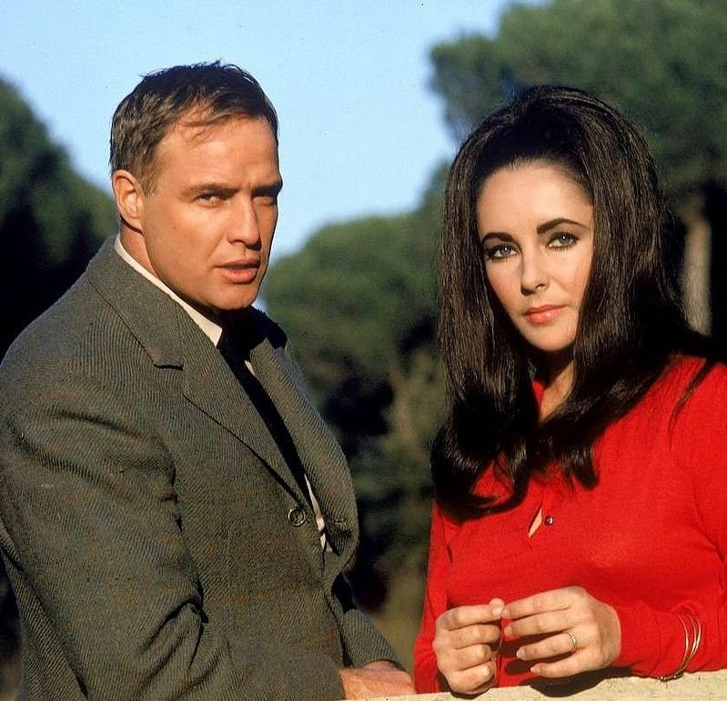 O filme retratará um fato ocorrido com Michael junto de Marlon Brando e Elizabeth Taylor (foto), que estrelaram "Os Pecados de Todos Nós" em 1967 (Divulgação).