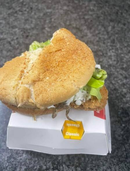 Unidade do McDonald's na África do Sul foi palco de uma declaração de um homem por meio das redes sociais